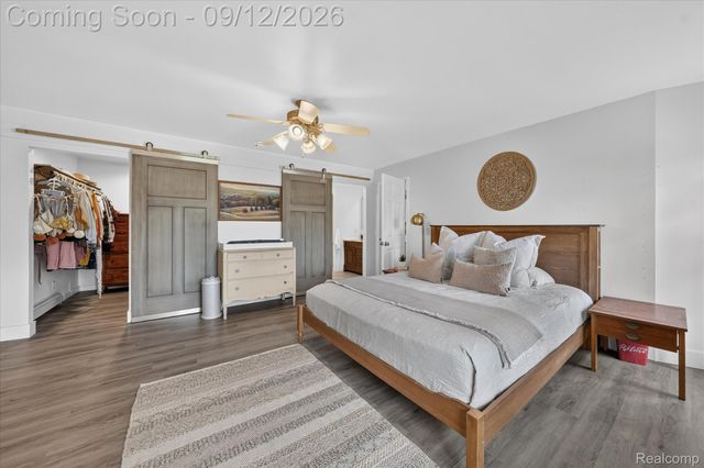 1205 W Oakwood Road, Oxford Charter Township, MI 48371