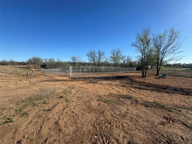 152 Canyon LOOP, Cedar Creek, TX 78612