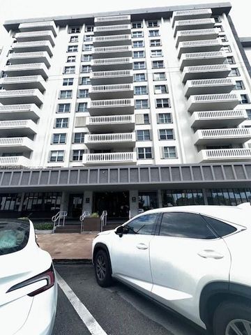 625 Biltmore Way 807, Coral Gables, FL 33134