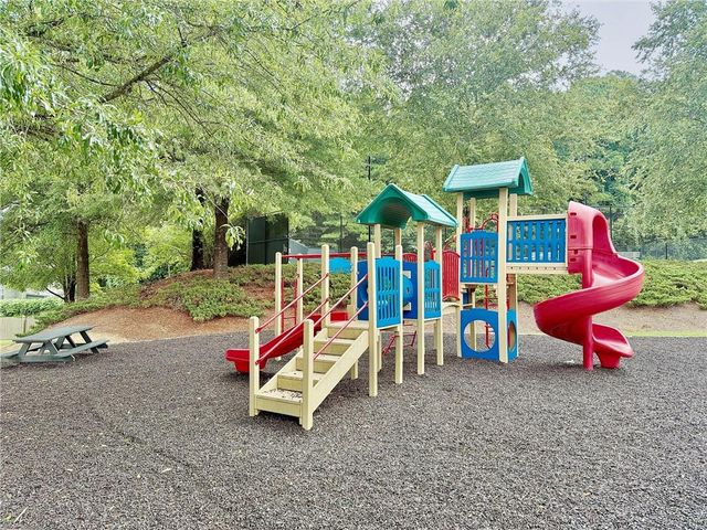 1810 Primrose Park Road, Sugar Hill, GA 30518