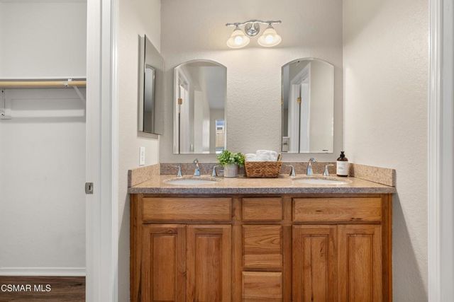 191 Misty Lake Court, Simi Valley, CA 93065