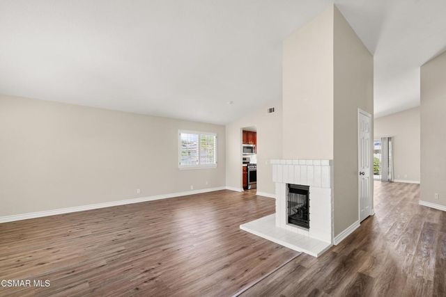 191 Misty Lake Court, Simi Valley, CA 93065