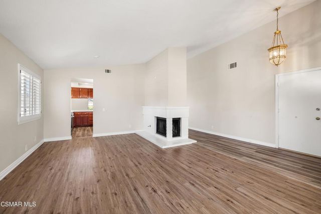 191 Misty Lake Court, Simi Valley, CA 93065