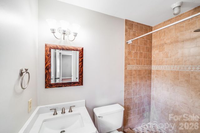3518 Donovan Place, Charlotte, NC 28215