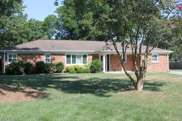 2349 Custom CIR, Virginia Beach, VA 23454