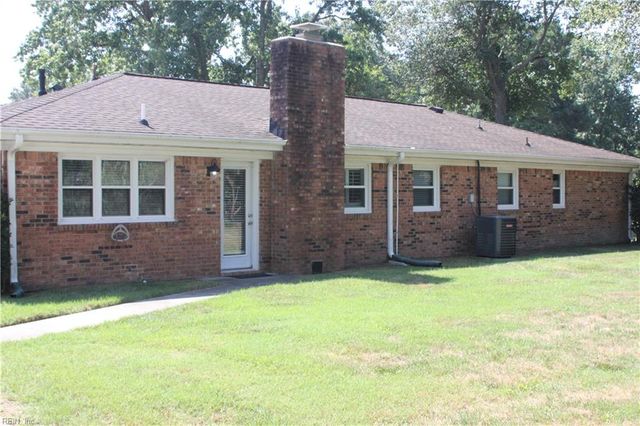 2349 Custom CIR, Virginia Beach, VA 23454