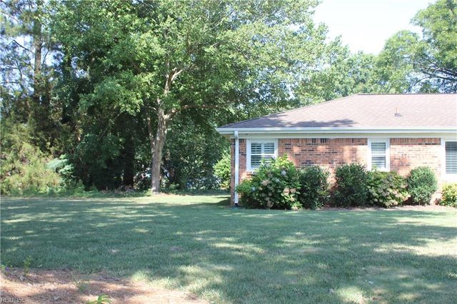 2349 Custom CIR, Virginia Beach, VA 23454
