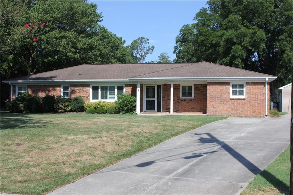 2349 Custom CIR, Virginia Beach, VA 23454