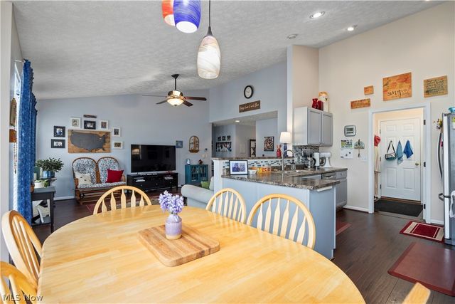 6463 Rubystone Lane, Medina, OH 44256