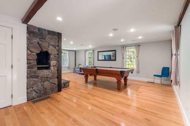 96A High Street, Topsfield, MA 01983