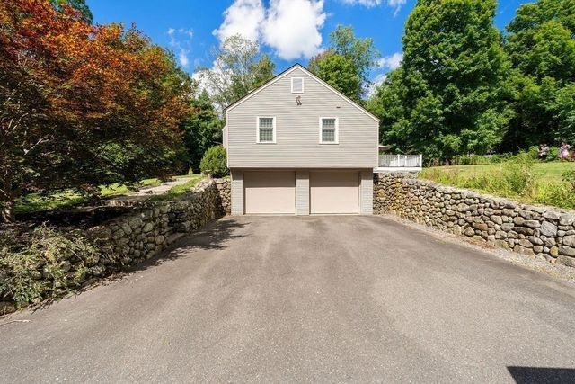 96A High Street, Topsfield, MA 01983