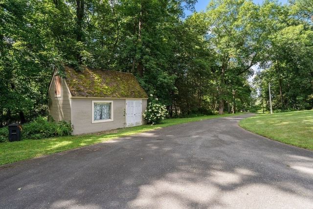 96A High Street, Topsfield, MA 01983
