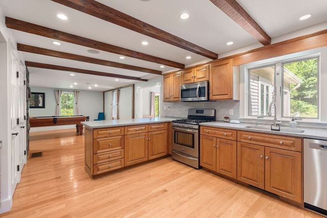 96A High Street, Topsfield, MA 01983