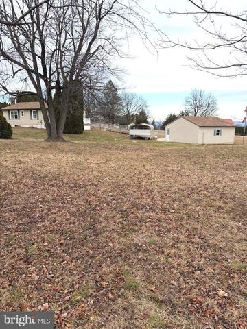 262 E KERCHER AVE, Lebanon, PA 17046