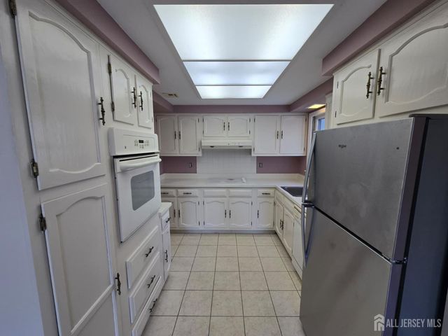 489 New Haven Way B, Monroe, NJ 08831