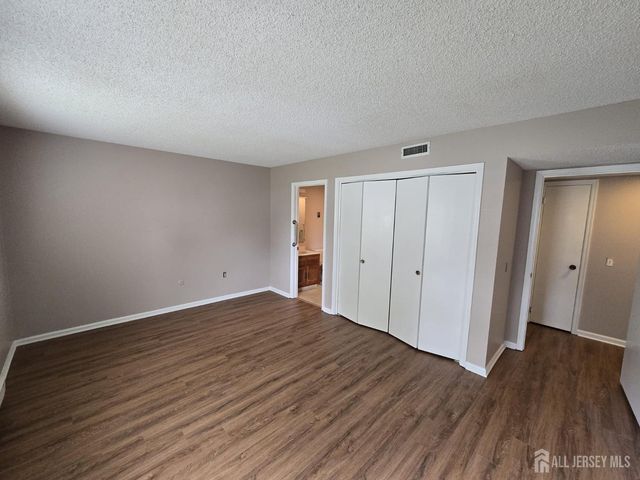 489 New Haven Way B, Monroe, NJ 08831