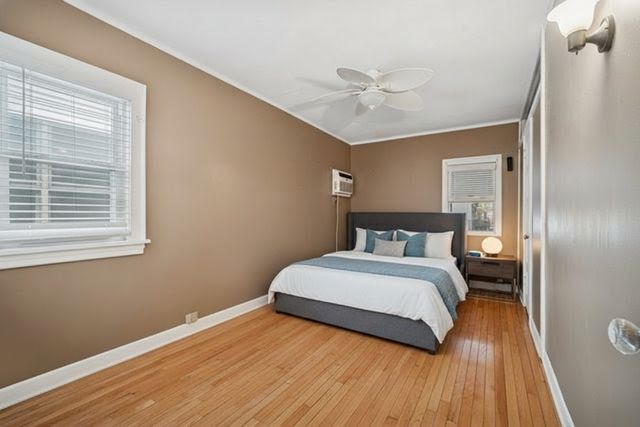 2439 Cowper Avenue, Evanston, IL 60201