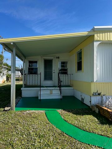 7199 SE Redbird Circle, Hobe Sound, FL 33455