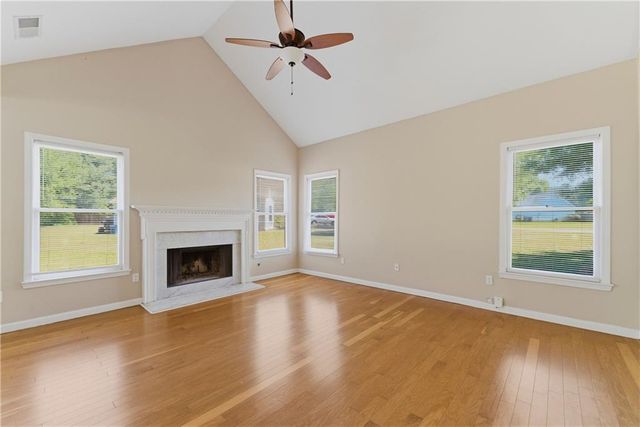 100 Winslow Court, Mcdonough, GA 30253