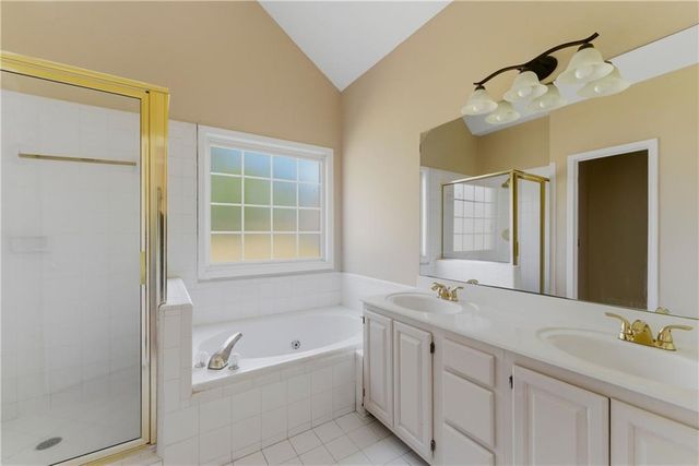 100 Winslow Court, Mcdonough, GA 30253