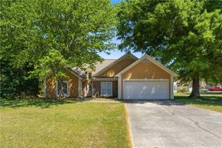 100 Winslow Court, Mcdonough, GA 30253
