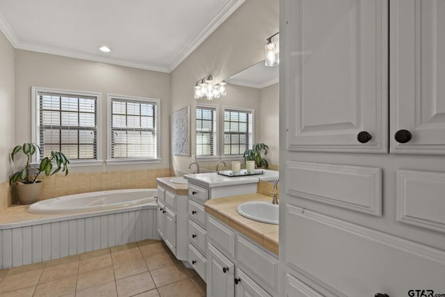 75 Private Road 4208, Mt Pleasant, TX 75455