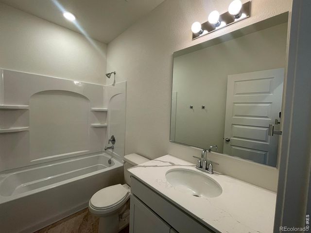 811 Ayrshire Road, Johnstown, CO 80534