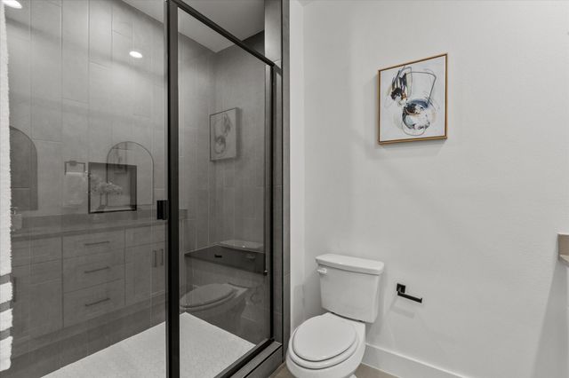 124 Homes Drive, Grand Prairie, TX 75050