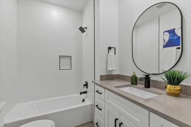 124 Homes Drive, Grand Prairie, TX 75050