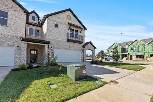 124 Homes Drive, Grand Prairie, TX 75050