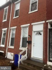 1246 WALNUT ST, Harrisburg, PA 17103