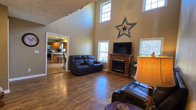 4100 Clover Drive, Evansville, IN 47711