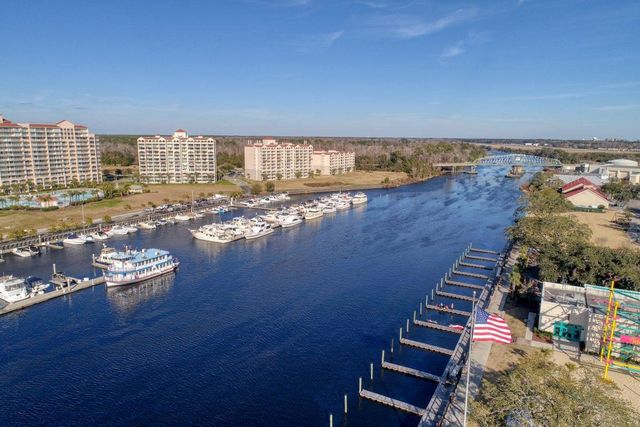 1517 Crested Iris Way, North Myrtle Beach, SC 29582
