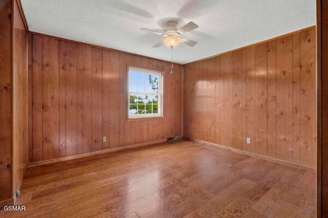 406 Montvale Station Road, Maryville, TN 37803