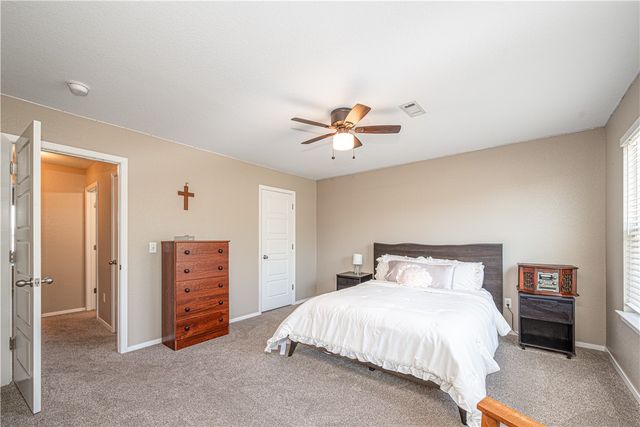 2104 Medford Court, Siloam Springs, AR 72761