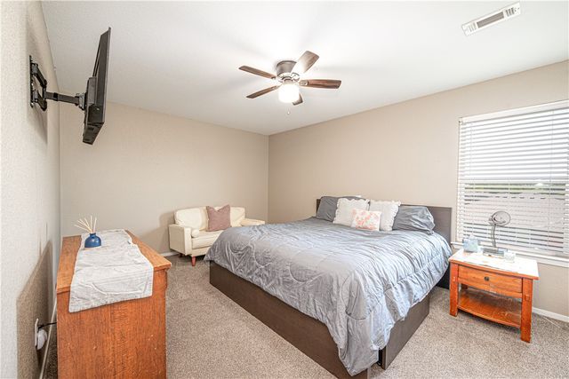 2104 Medford Court, Siloam Springs, AR 72761