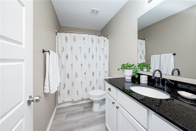 2104 Medford Court, Siloam Springs, AR 72761