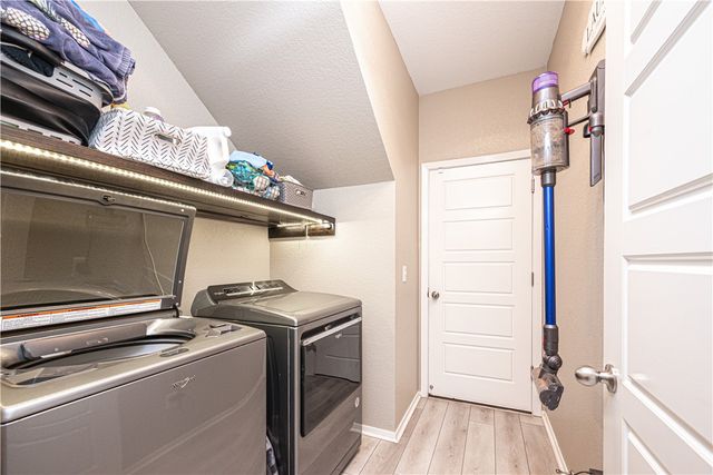 2104 Medford Court, Siloam Springs, AR 72761