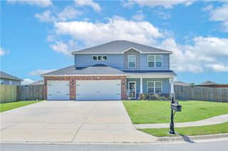 2104 Medford Court, Siloam Springs, AR 72761