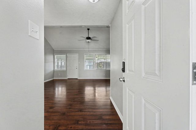 3453 Pine Lane, Deer Park, TX 77536