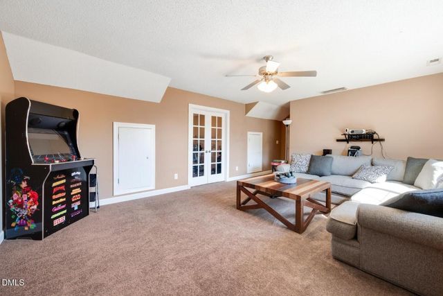 66 Snowden Lane, Cameron, NC 28326