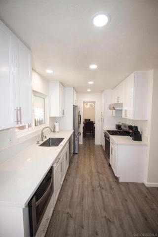11394 Almazon St, San Diego, CA 92129