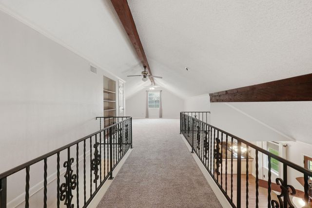 106 Wedgewood Avenue, Hitchcock, TX 77563