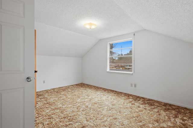 106 Wedgewood Avenue, Hitchcock, TX 77563