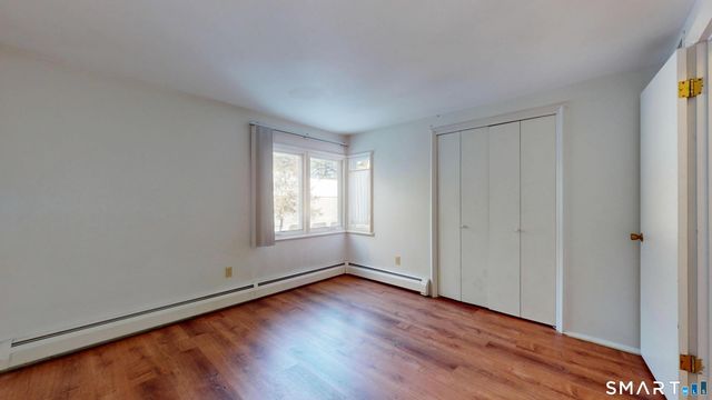 6 Lyle Court C, Farmington, CT 06032