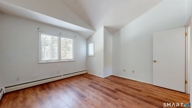 6 Lyle Court C, Farmington, CT 06032