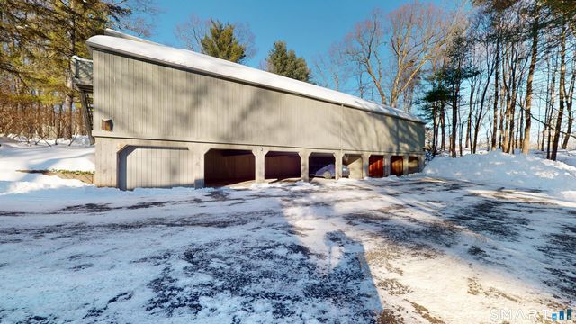 6 Lyle Court C, Farmington, CT 06032