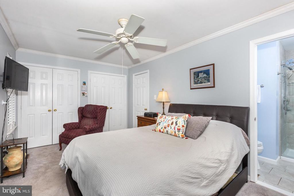 Image 37 of property listing at 534 CONGRESSIONAL DR, Westminster, MD 21158