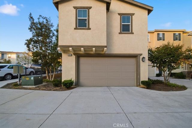 3972 Boulder Drive, Jurupa Valley, CA 92509