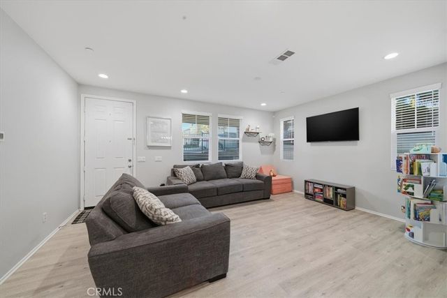 3972 Boulder Drive, Jurupa Valley, CA 92509